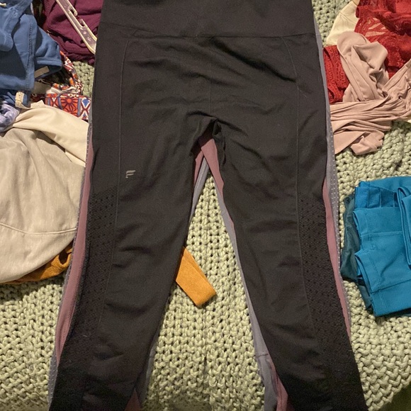 Bundle of 5 leggings - Picture 4 of 6